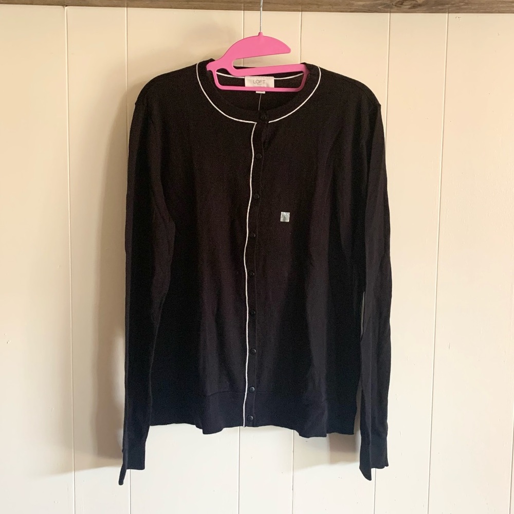 New LOFT Black Cardigan Size: Large